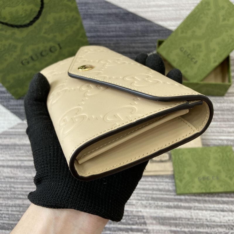 G*u*i wallets & purse